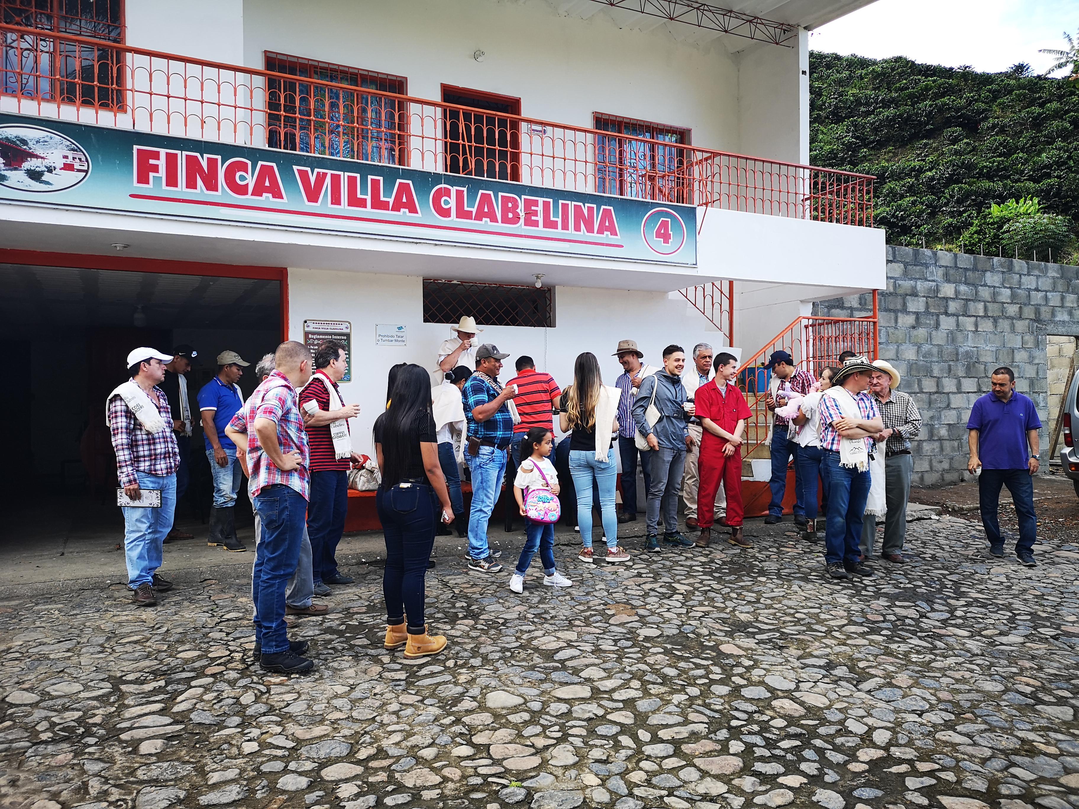 Villa Clabelina. Café de Colombia. - Image 3